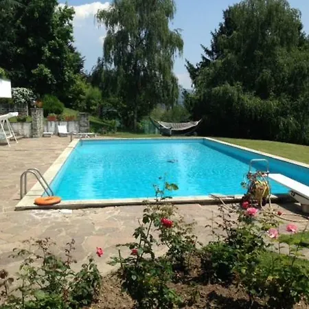 Luxury With Pool And Tennis Court Villa *