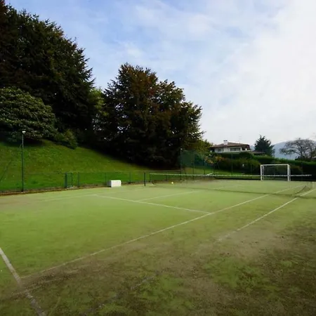 Villa Luxury With Pool And Tennis Court *